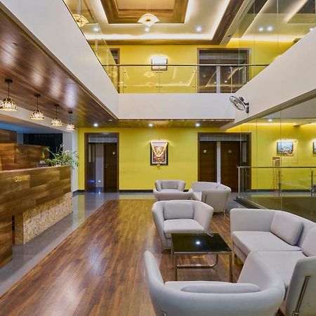 Hotel 3 Leaves Kolhapur Ngoại thất bức ảnh